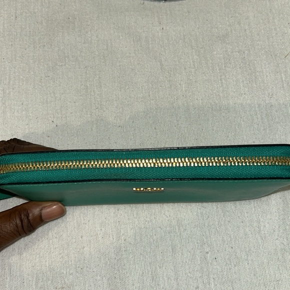 MCM Long zippy green wallet - Picture 7 of 14
